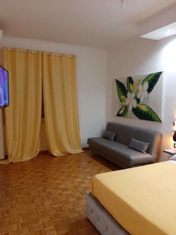 Appartamento Alecatia 2 Рим Екстер'єр фото